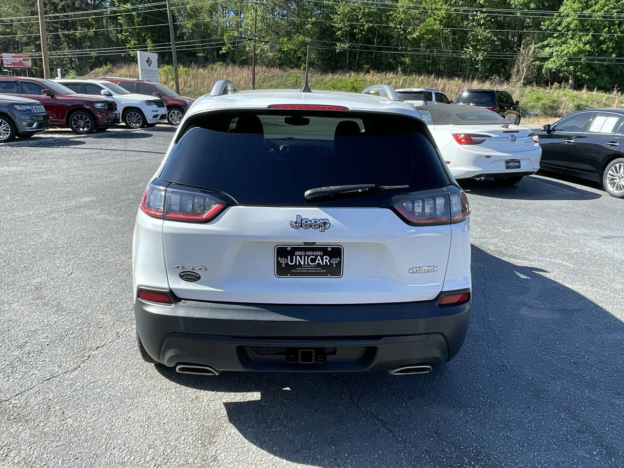 Used 2019 Jeep Cherokee Latitude Plus w/ Comfort/Convenience Group AWD/4WD image 6
