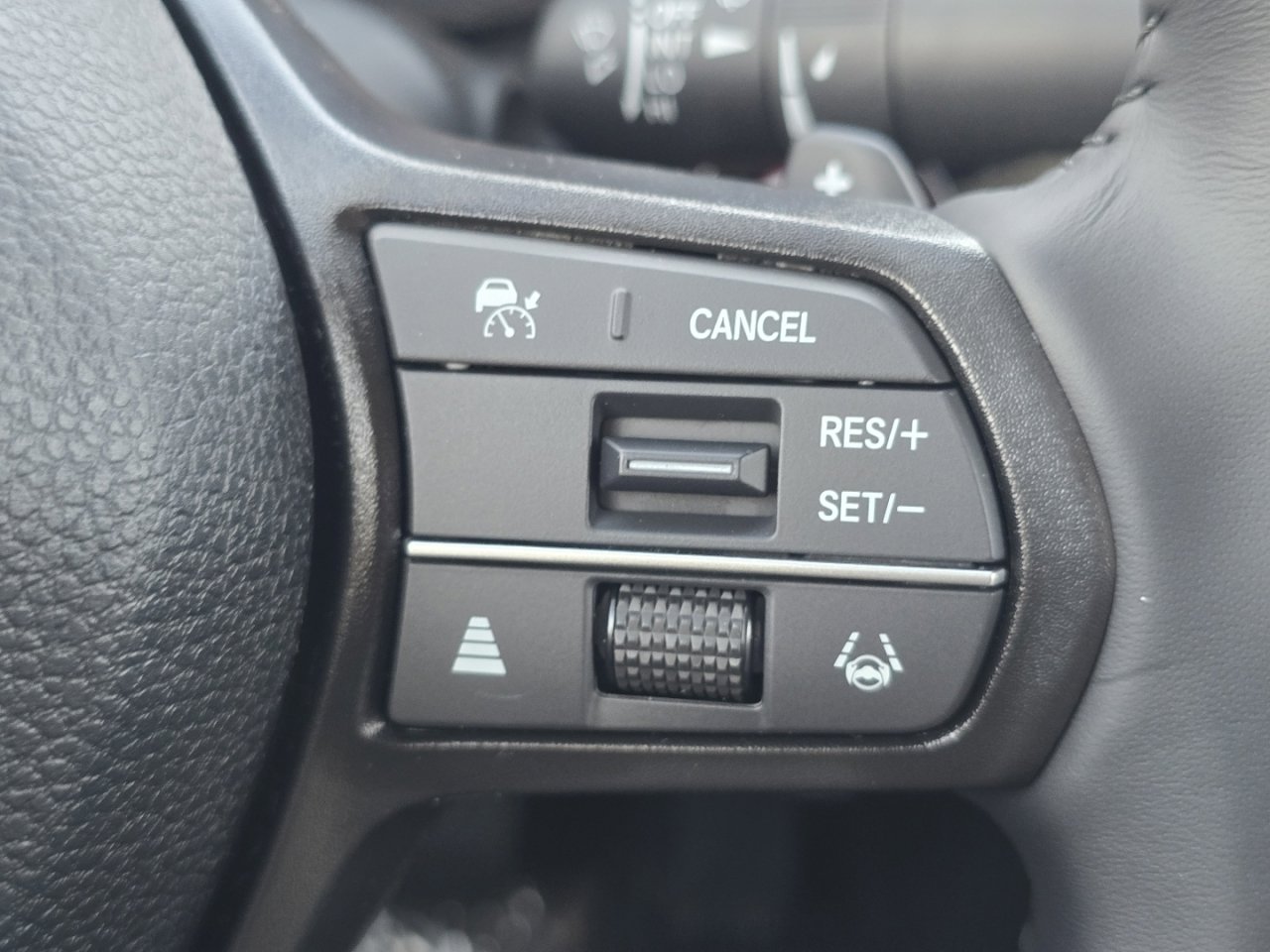 New 2025 Honda Accord EX-L image 31