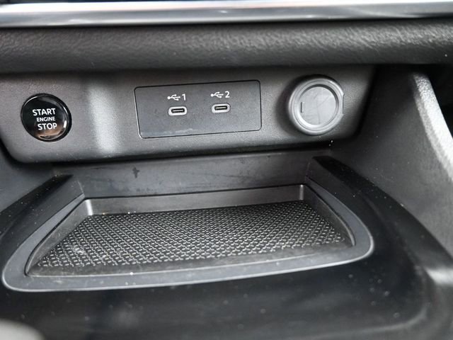 Used 2025 Nissan Rogue SV FWD image 9