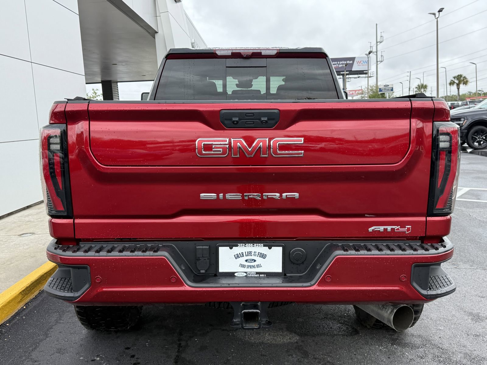 Used 2025 GMC Sierra 2500 AT4 w/ AT4 Premium Plus Package image 5