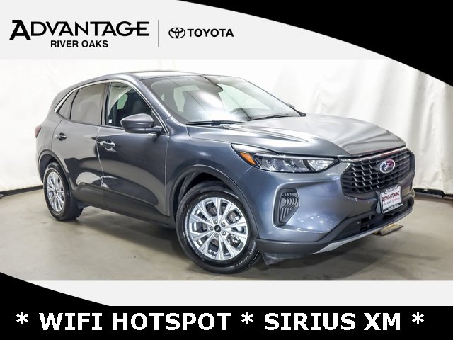 Used 2023 Ford Escape Active w/ Cold Weather Package image 1