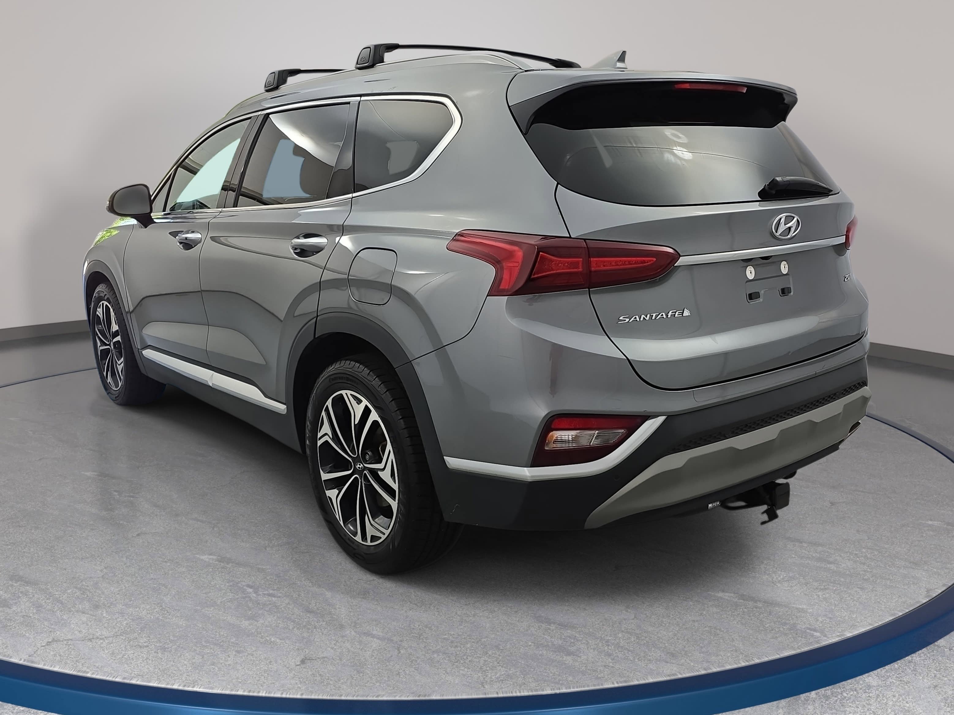 Used 2019 Hyundai Santa Fe Limited FWD image 7
