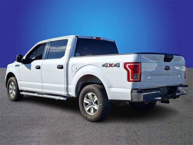 Used 2015 Ford F150 XLT w/ Trailer Tow Package image 6