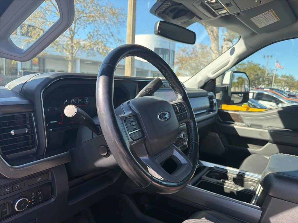 Used 2023 Ford F250 Lariat w/ Sport Appearance Package image 9