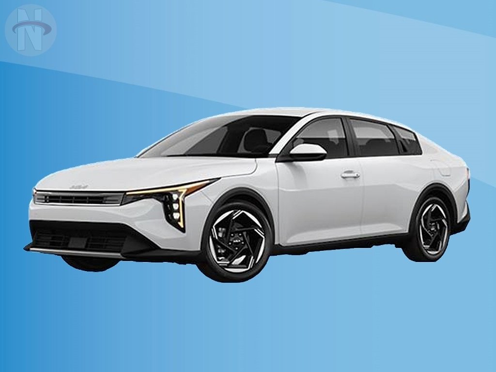 Used 2025 Kia K4 EX image 1