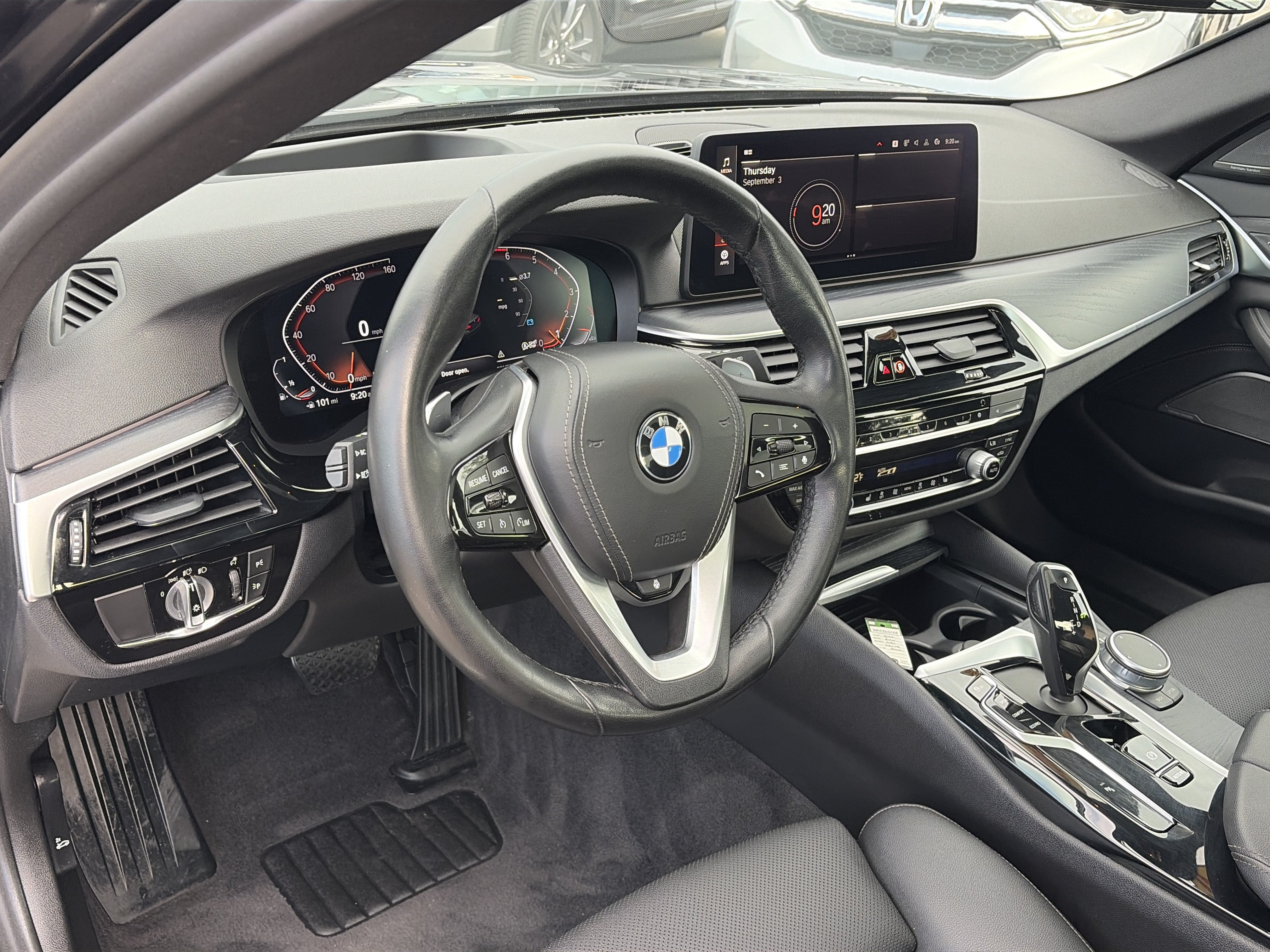 Used 2022 BMW 530i xDrive w/ Premium Package AWD/4WD image 19