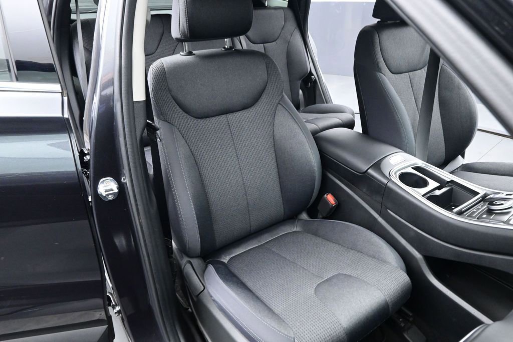 Used 2023 Hyundai Santa Fe SEL w/ Cargo Package FWD image 19
