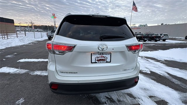Used 2015 Toyota Highlander Limited image 4