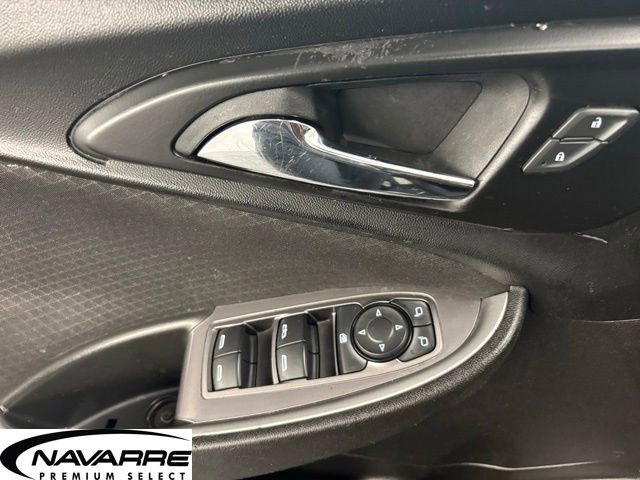 Used 2023 Chevrolet Malibu LT w/ Redline Edition FWD image 20