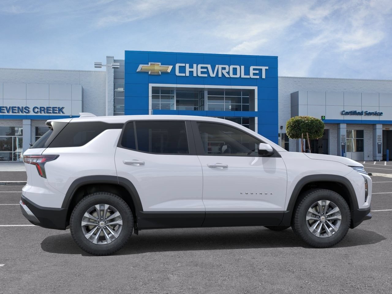 New 2026 Chevrolet Equinox LT w/ Safety and Technology Package FWD image 3