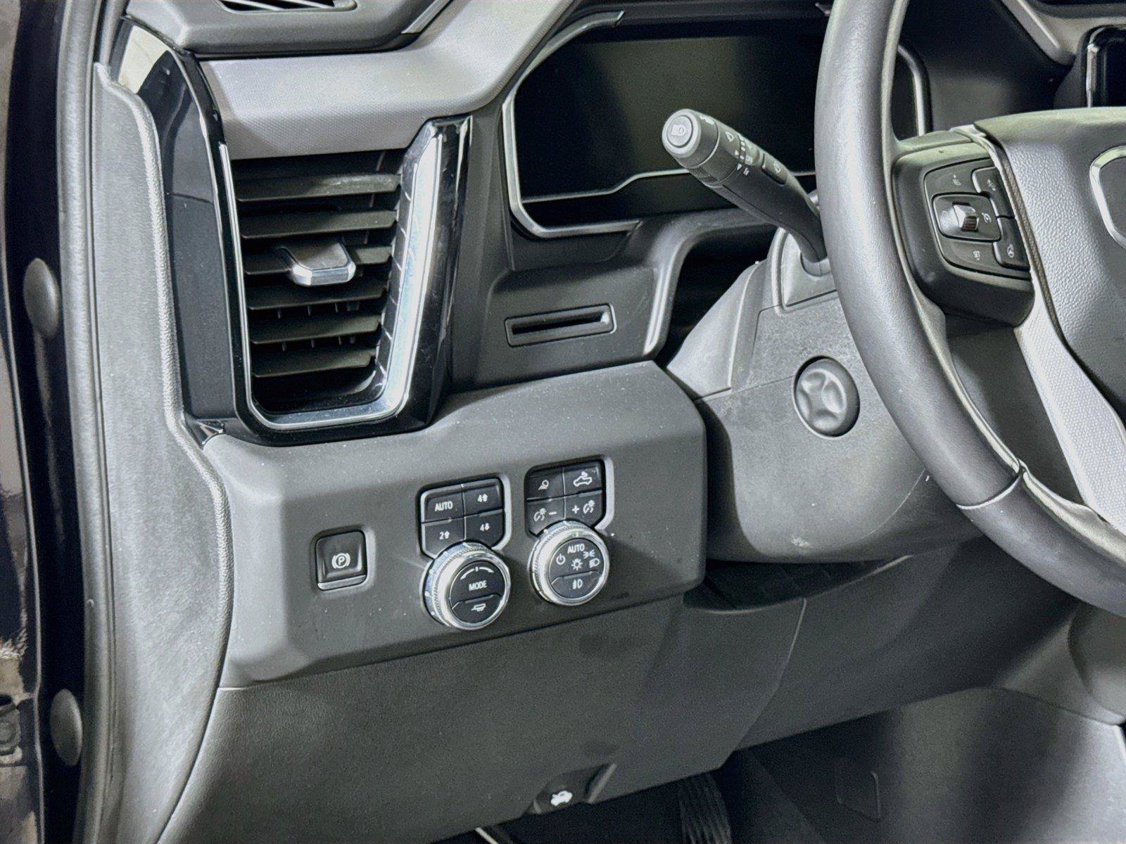 Used 2022 GMC Sierra 1500 Denali AWD/4WD image 8