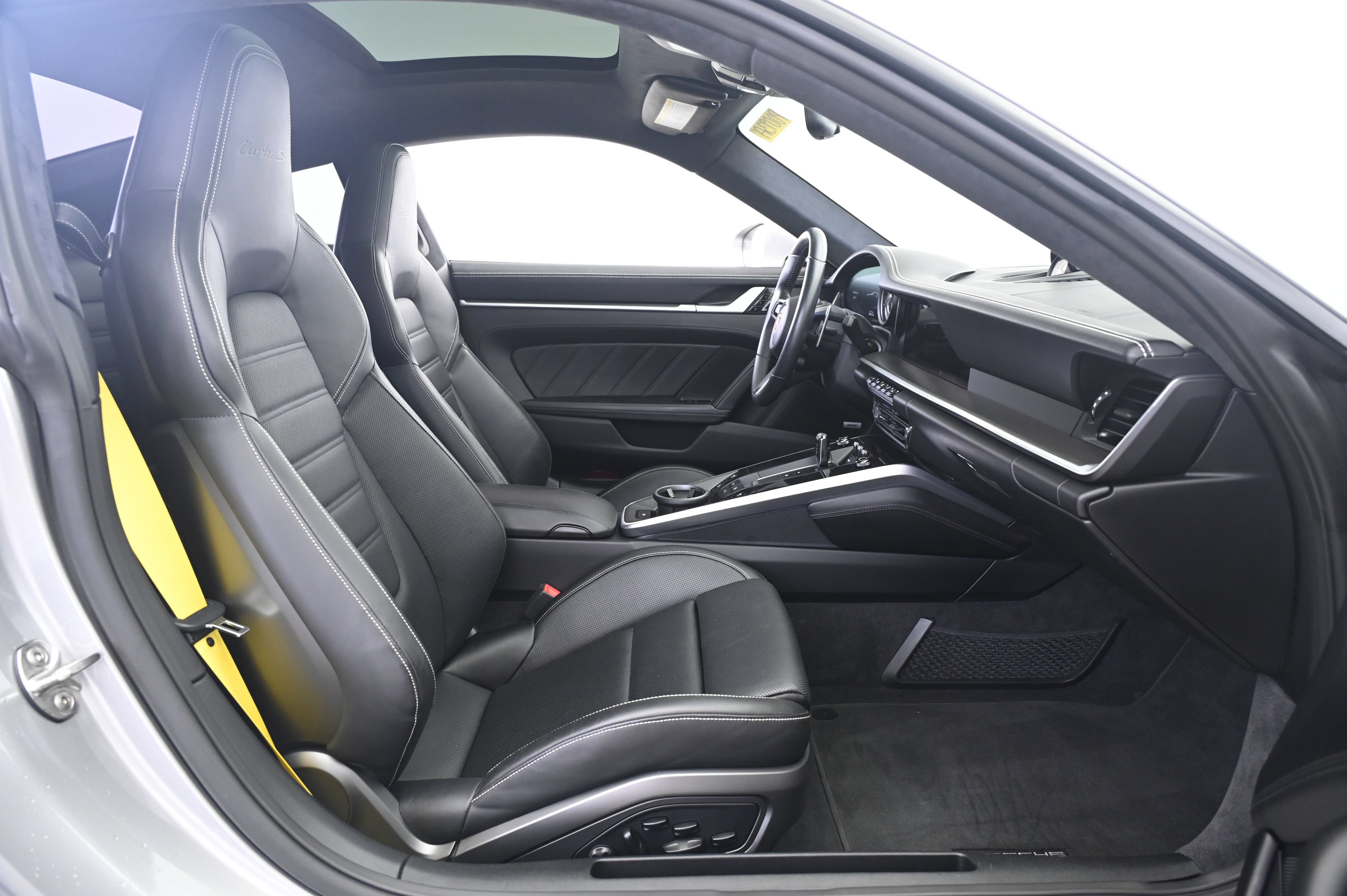 Certified 2021 Porsche 911 Turbo S AWD/4WD image 19