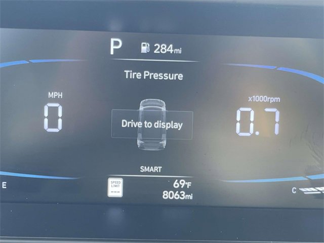 Certified 2025 Hyundai Elantra Sport image 21