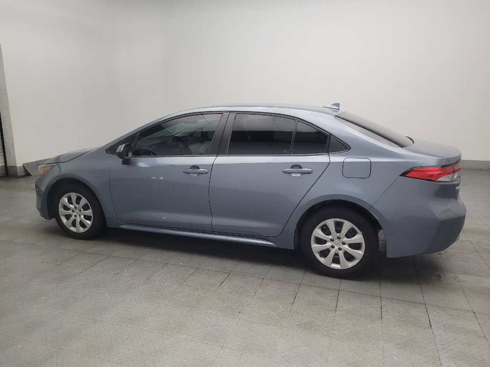 Used 2021 Toyota Corolla LE FWD image 3