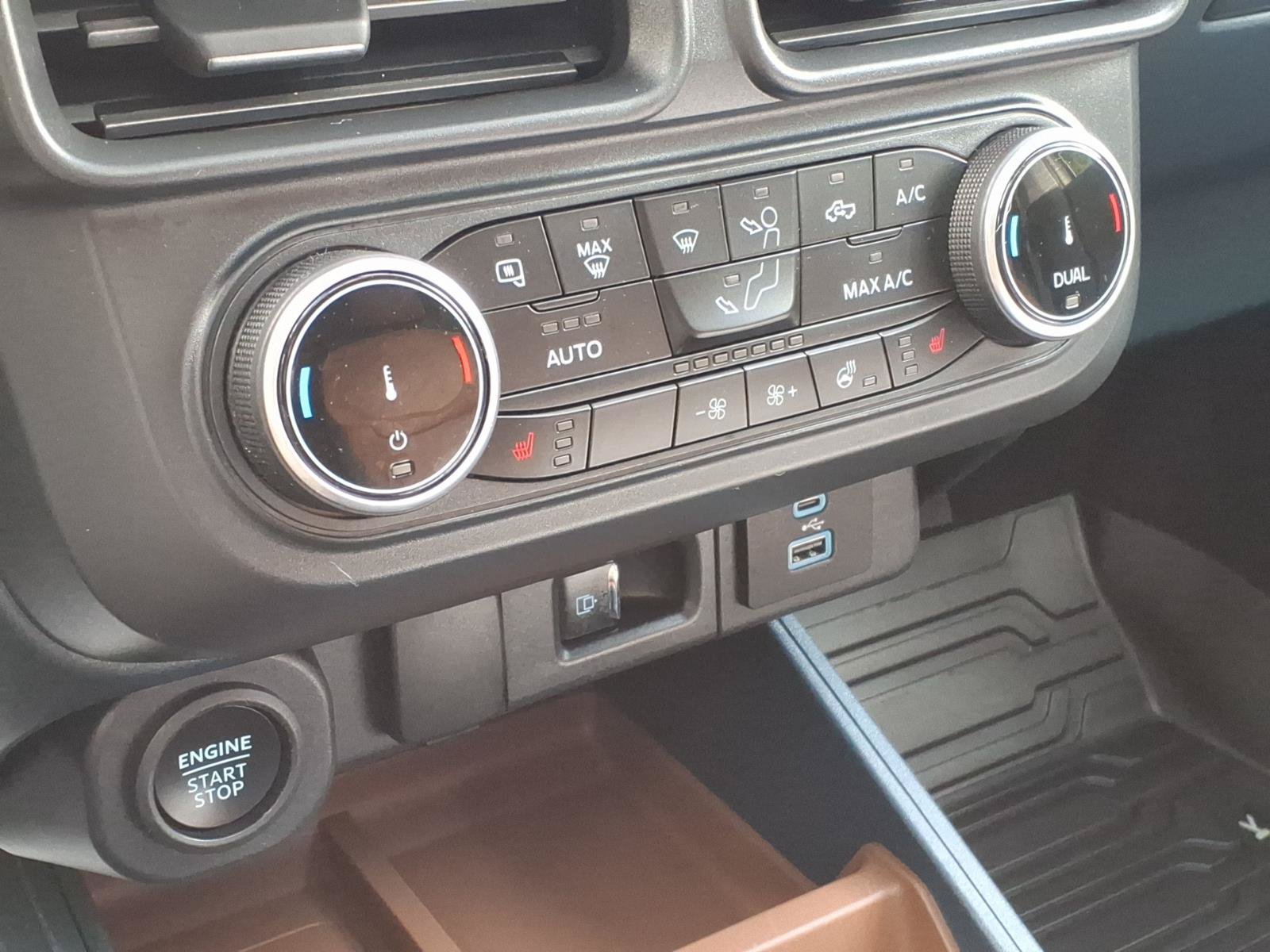 Certified 2024 Ford Maverick Lariat FWD image 20