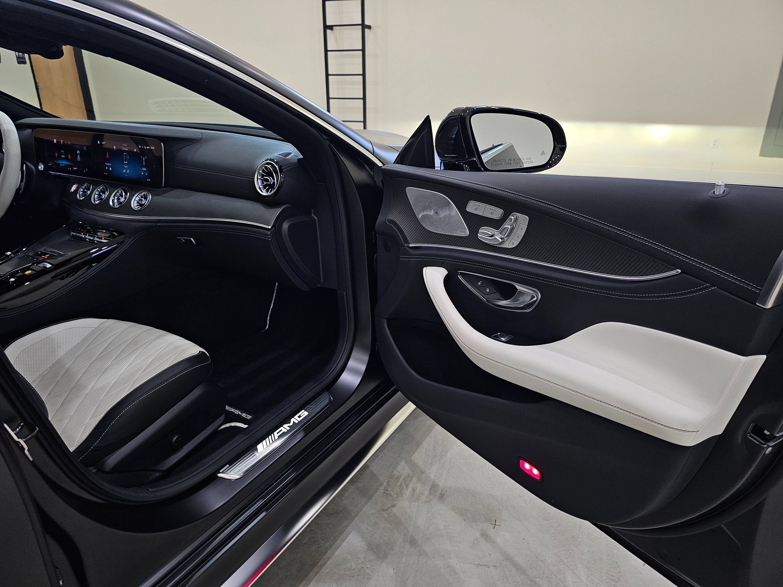 Used 2026 Mercedes-Benz AMG GT 63 image 59