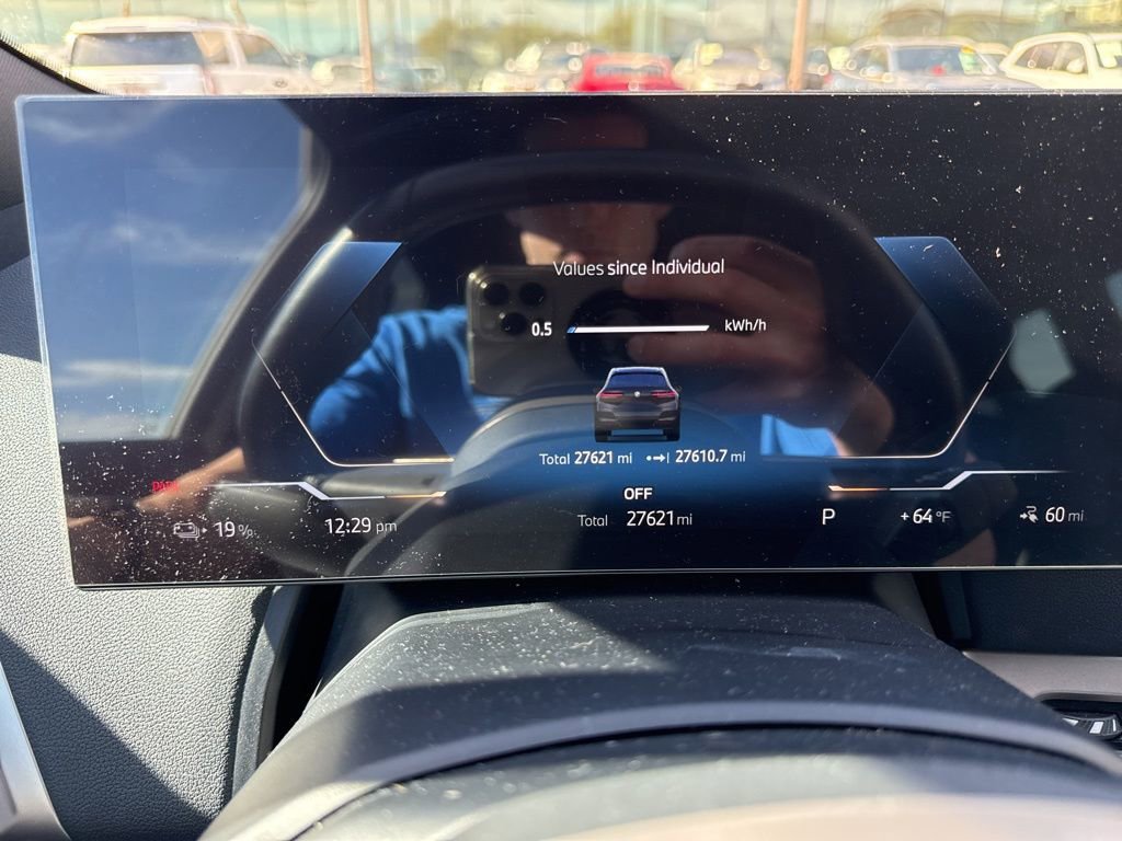 Certified 2025 BMW iX xDrive50 image 6