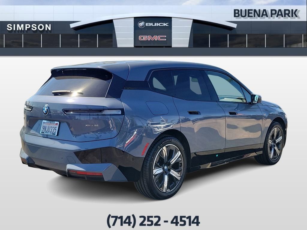 Used 2025 BMW iX xDrive50 image 8