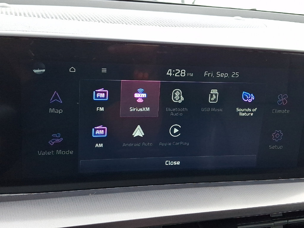Used 2023 Kia Telluride S AWD/4WD image 26