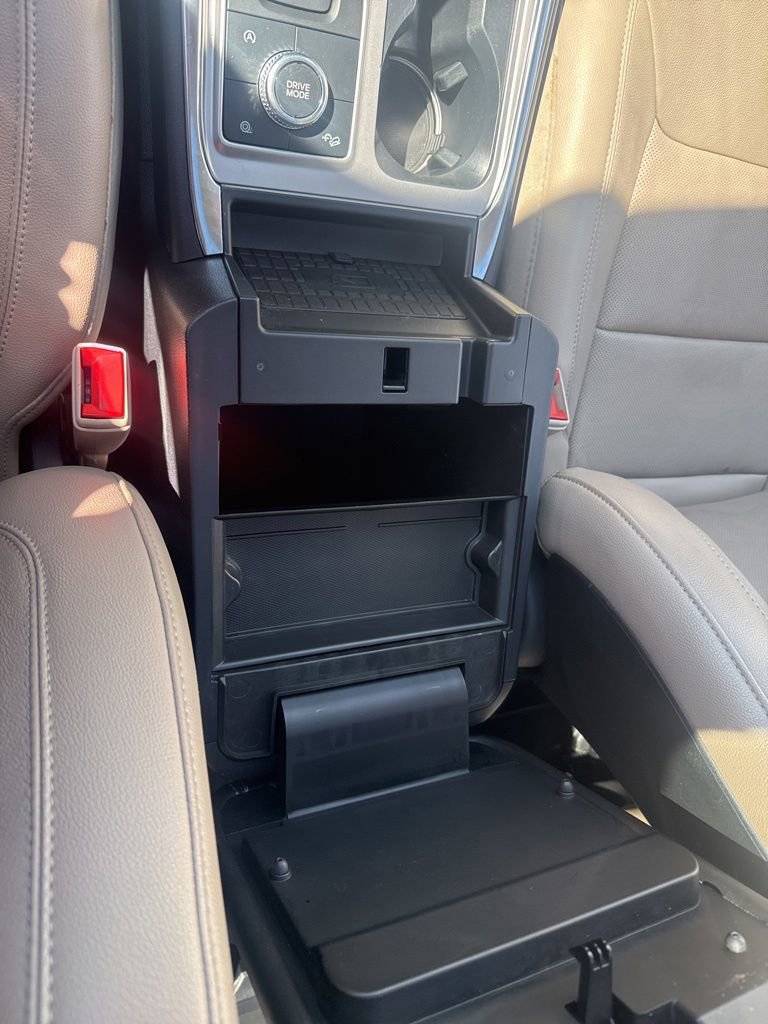 Used 2020 Ford Explorer Limited w/ Class III Trailer Tow Package image 21