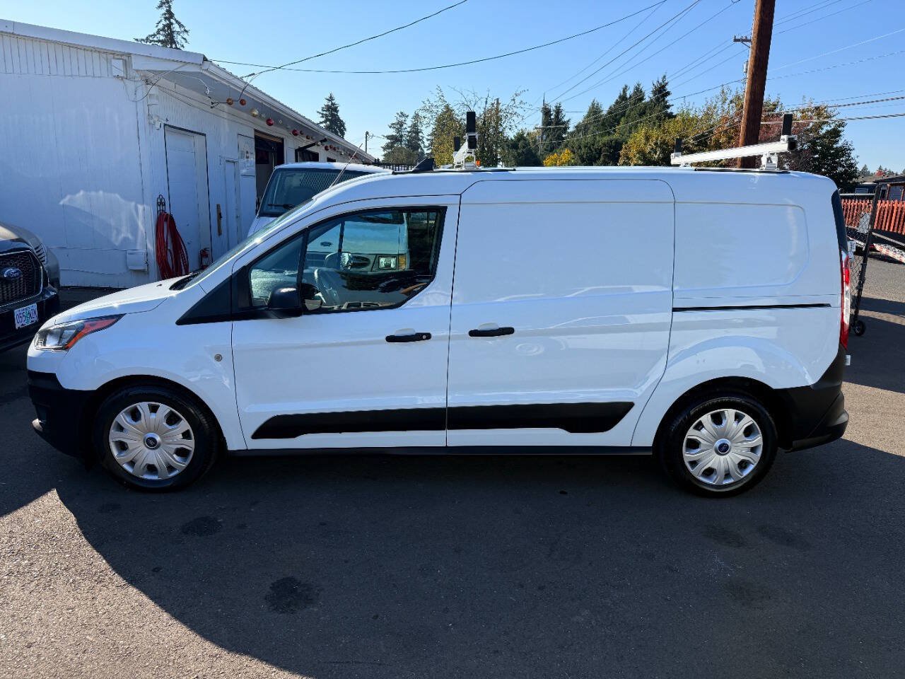 Used 2022 Ford Transit Connect XL FWD image 5