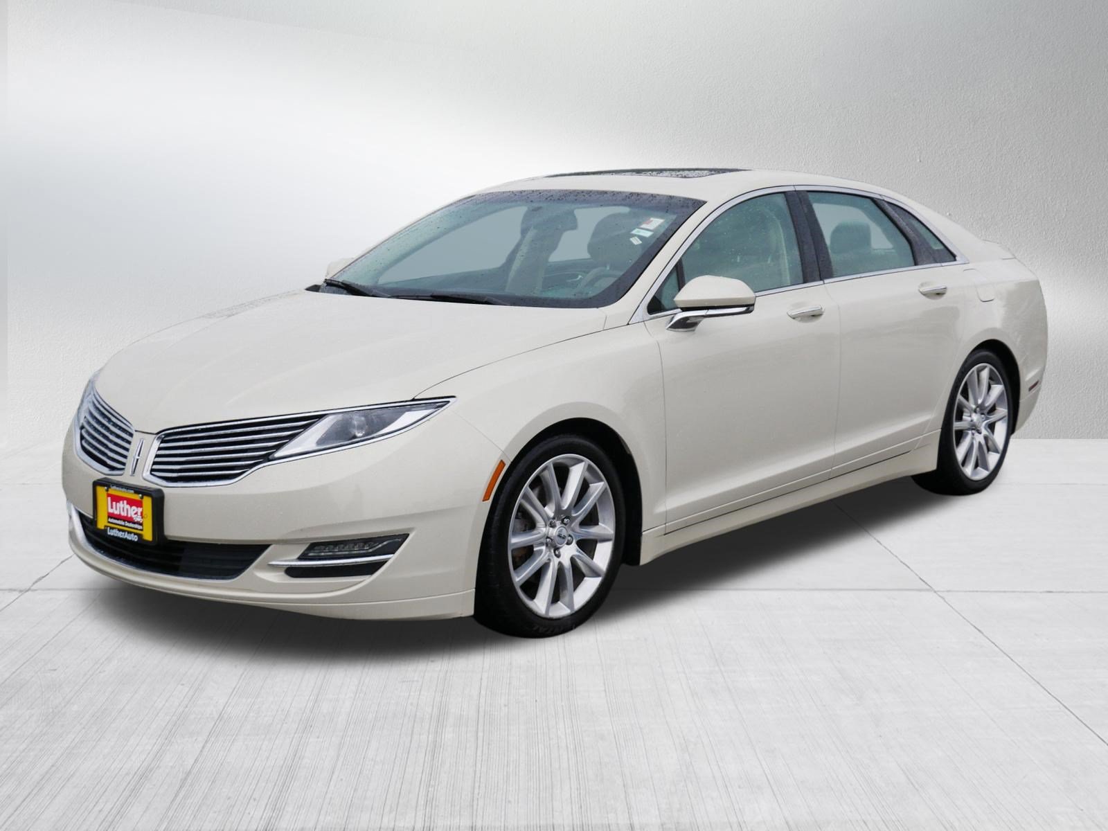 Used 2016 Lincoln MKZ AWD w/ Equipment Group 200A Select image 3