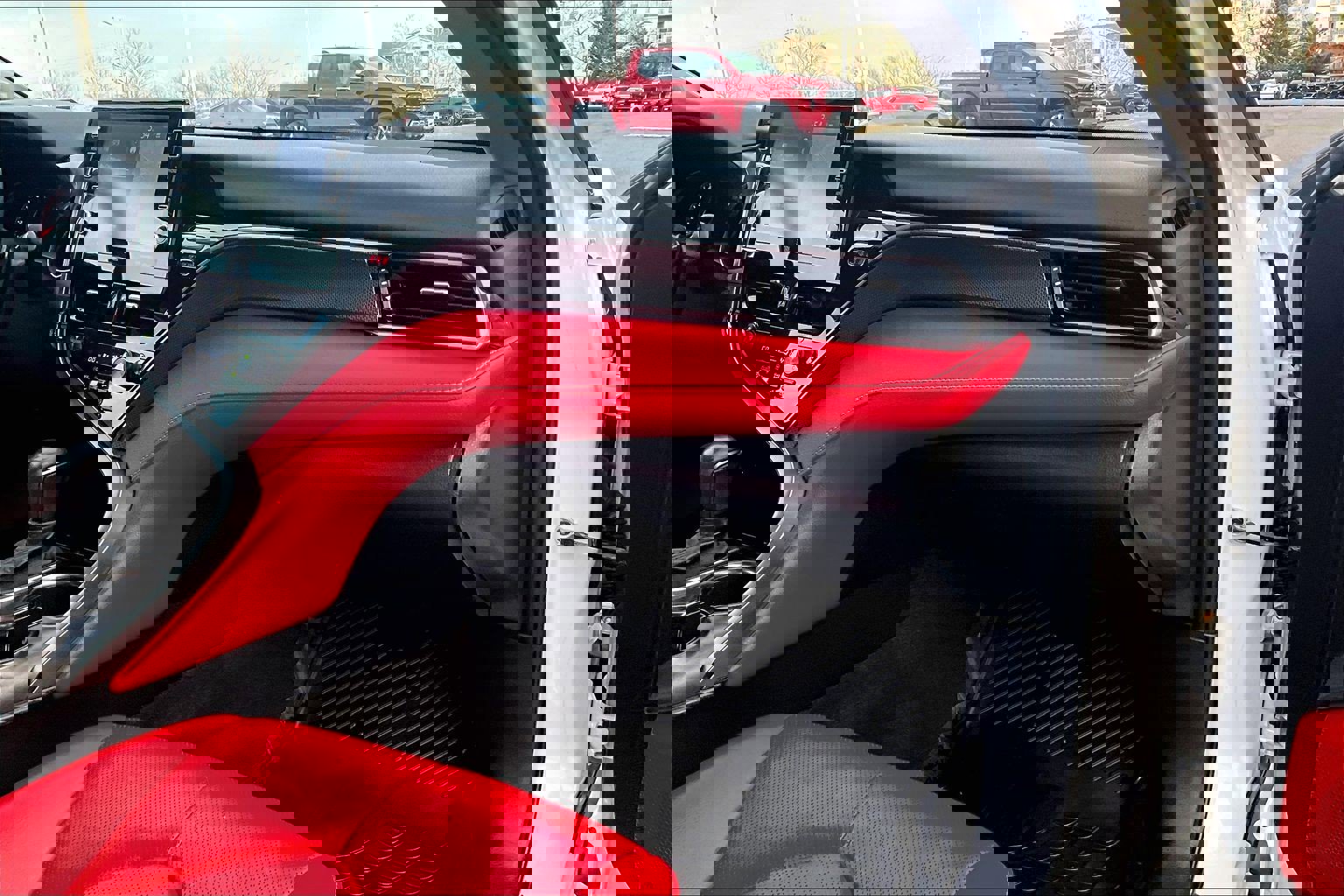 Used 2023 Toyota Camry XSE image 15