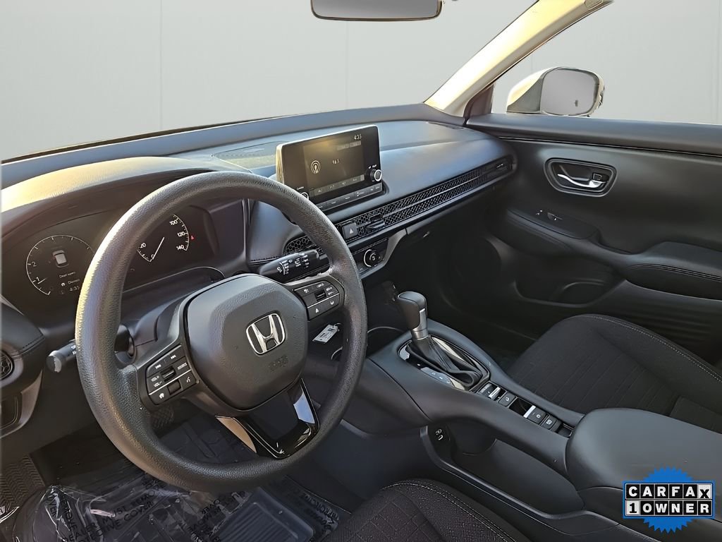 Used 2024 Honda HR-V LX image 11