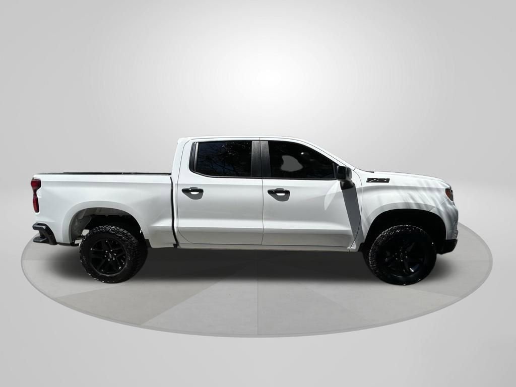 Used 2024 Chevrolet Silverado 1500 LT Trail Boss image 8