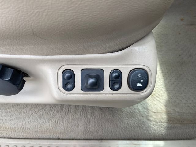 Used 2006 Ford F250 Lariat image 19