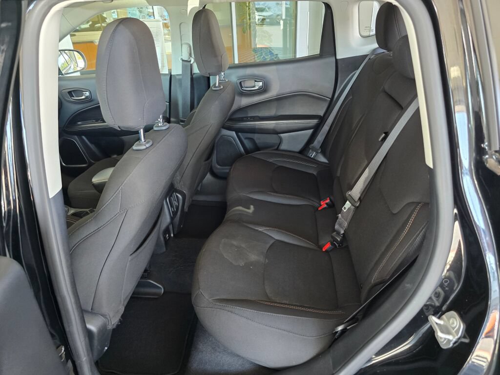 Used 2020 Jeep Compass Sport FWD image 27