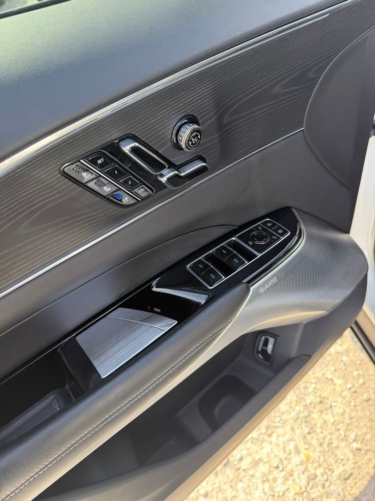 Certified 2024 Cadillac Lyriq Luxury w/ LPO, Floor Liner Package image 25