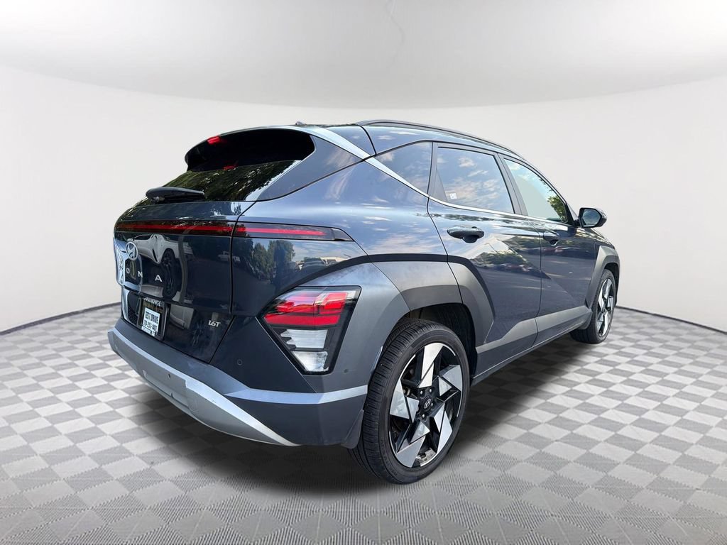 Used 2024 Hyundai Kona Limited FWD image 5