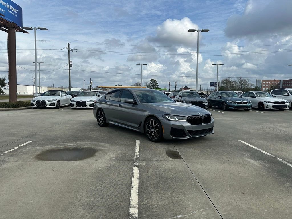 Certified 2023 BMW 530i w/ M Sport Package image 3