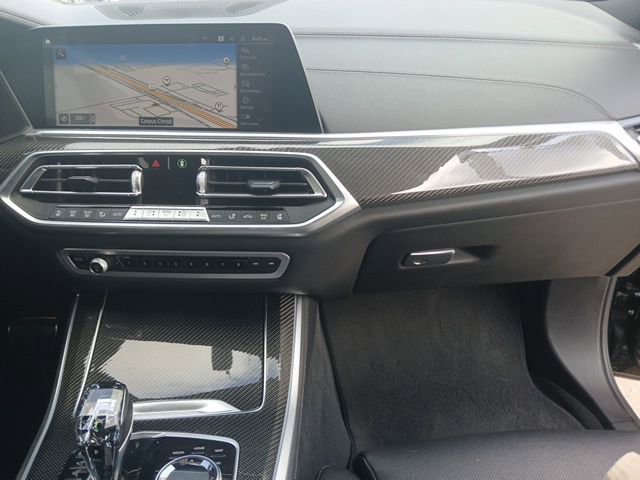 Used 2021 BMW X5 M50i w/ Executive Package image 16