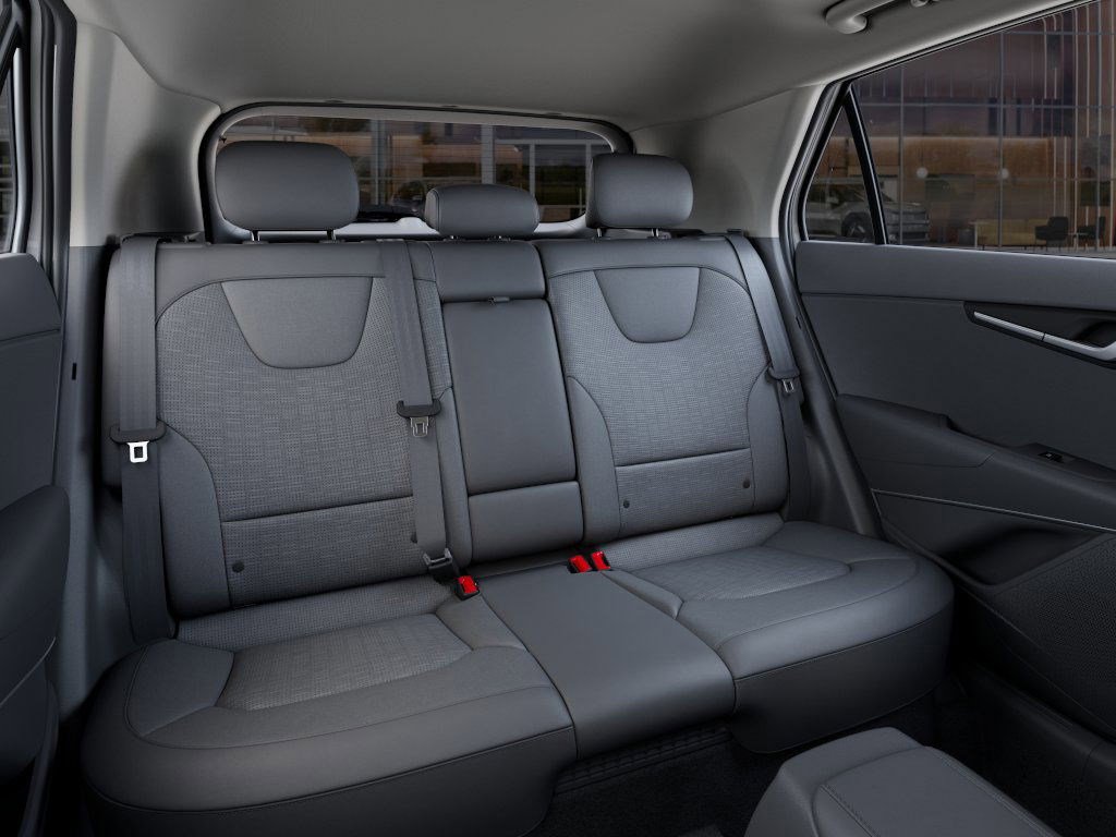 New 2025 Kia Niro SX image 16