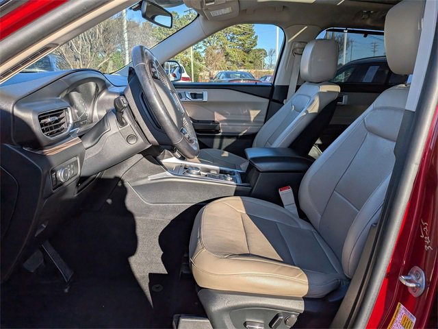 Used 2020 Ford Explorer Limited w/ Class III Trailer Tow Package image 14