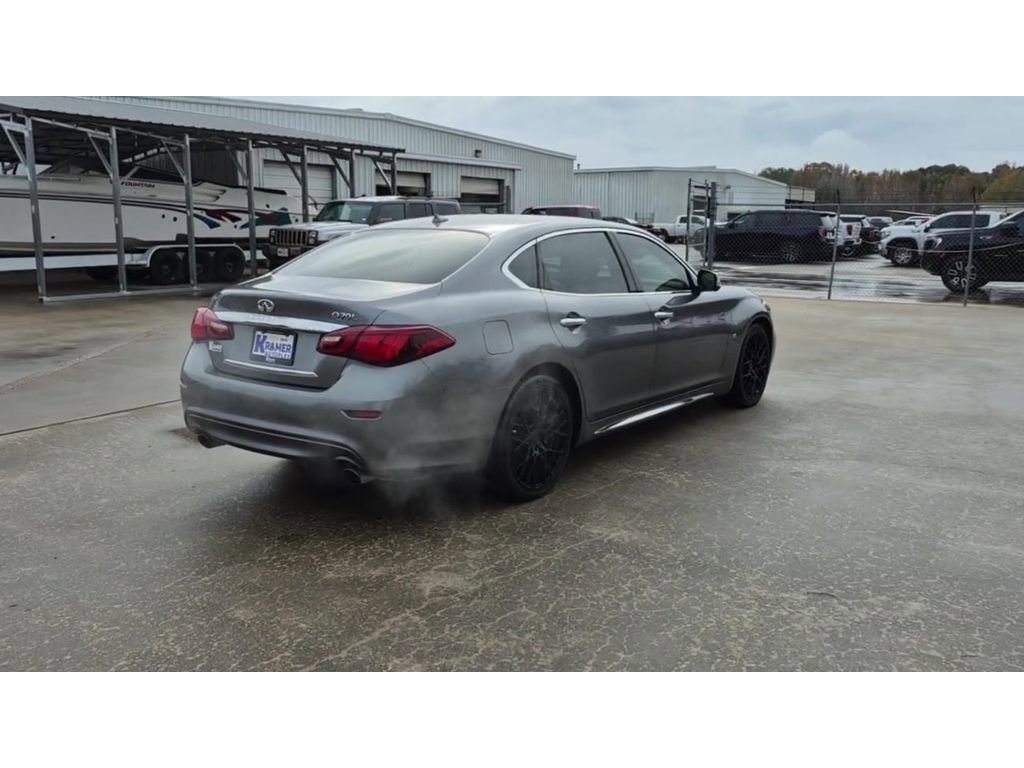 Used 2015 INFINITI Q70 L 5.6 w/ V8 Deluxe Technology Package image 8