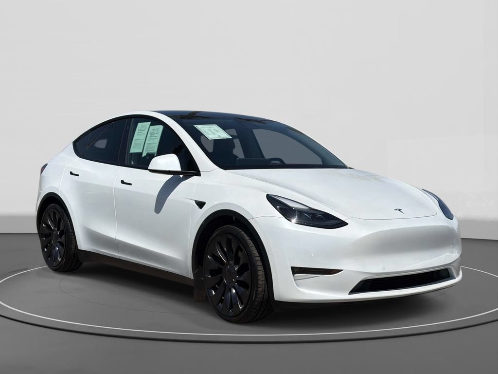 Used 2022 Tesla Model Y Performance AWD/4WD image 3