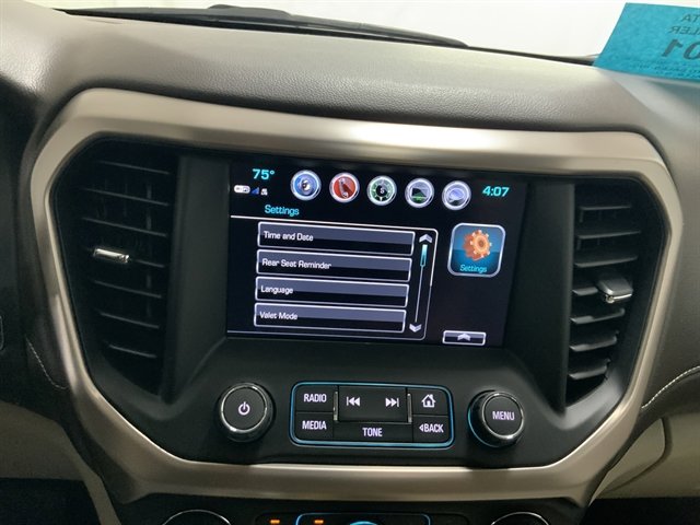 Used 2018 GMC Acadia Denali w/ Technology Package AWD/4WD image 33