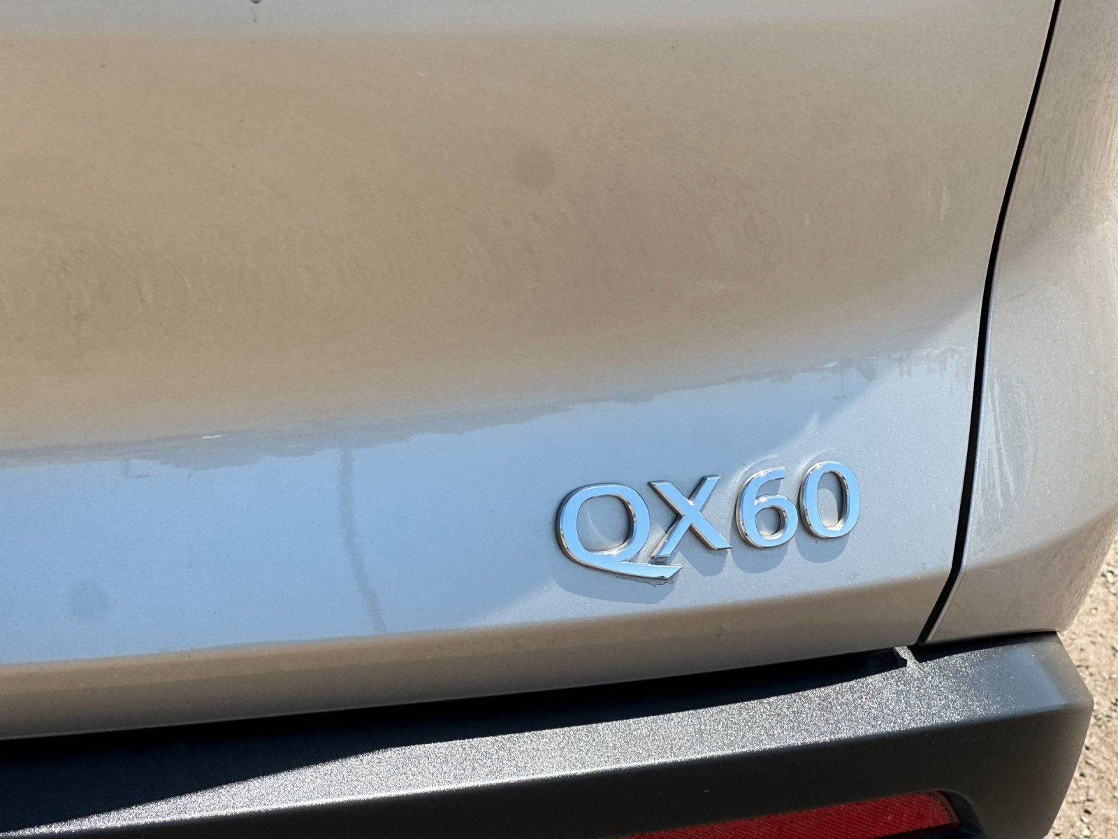 Used 2025 INFINITI QX60 Luxe FWD image 28