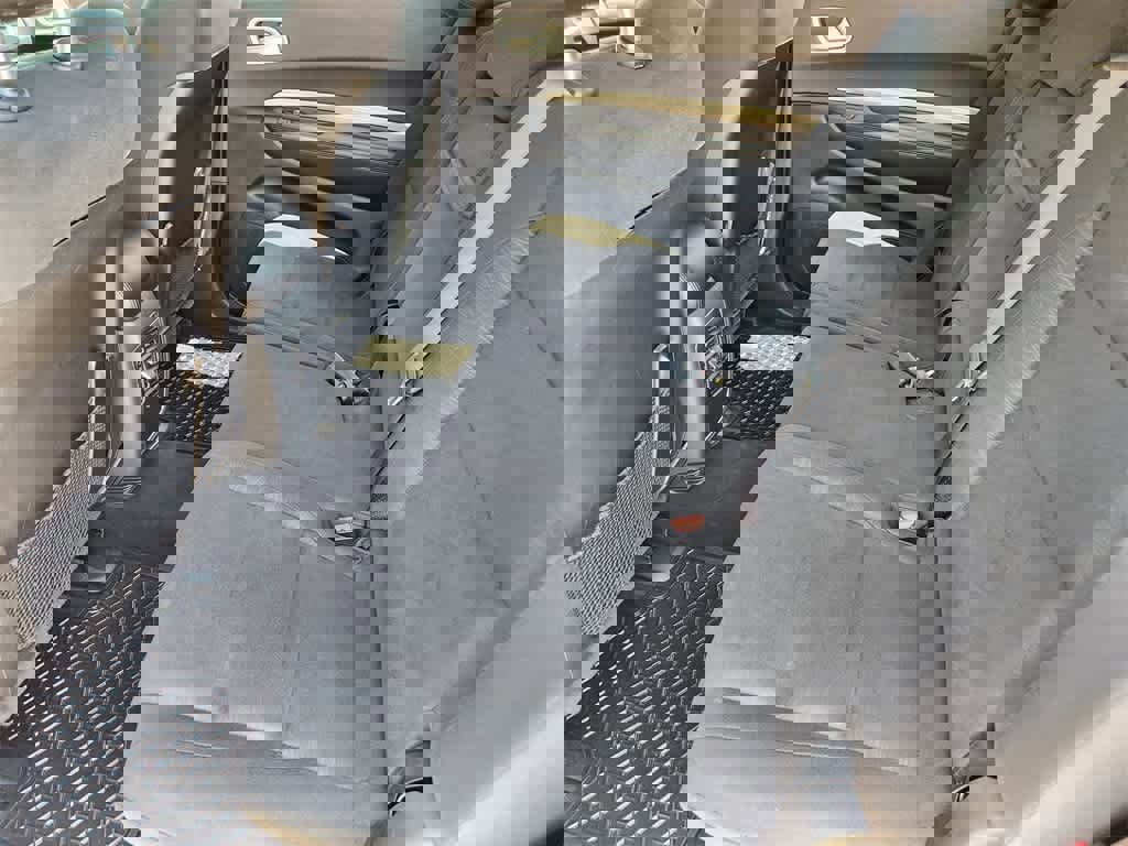 Used 2020 Dodge Durango SXT w/ 3rd Row Seating Group image 34