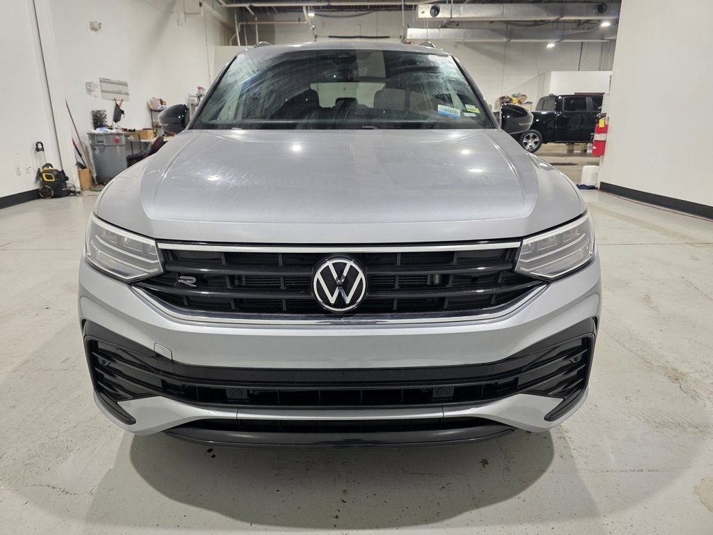 Used 2022 Volkswagen Tiguan SE R-Line image 7