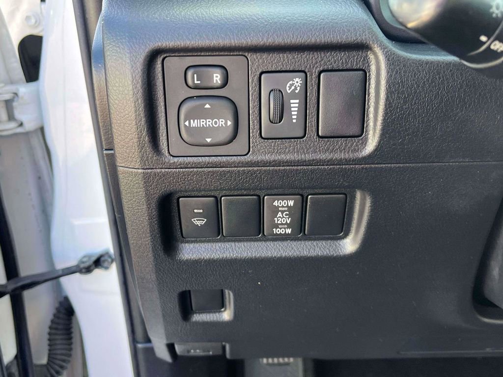 Used 2014 Toyota 4Runner SR5 Premium image 18