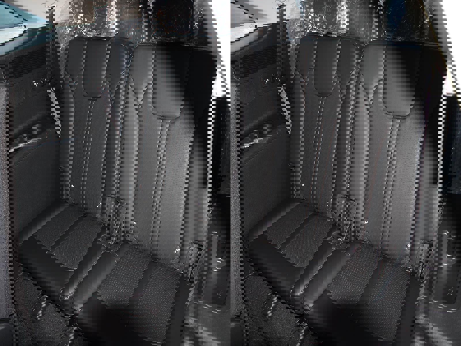 New 2026 Kia Sorento S w/ S Panoramic Sunroof Package image 17