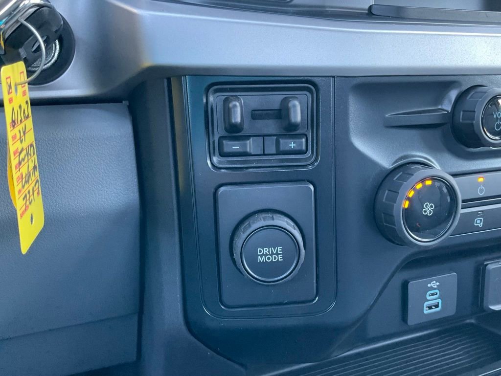 Used 2024 Ford F450 XL w/ XL Chrome Package image 55