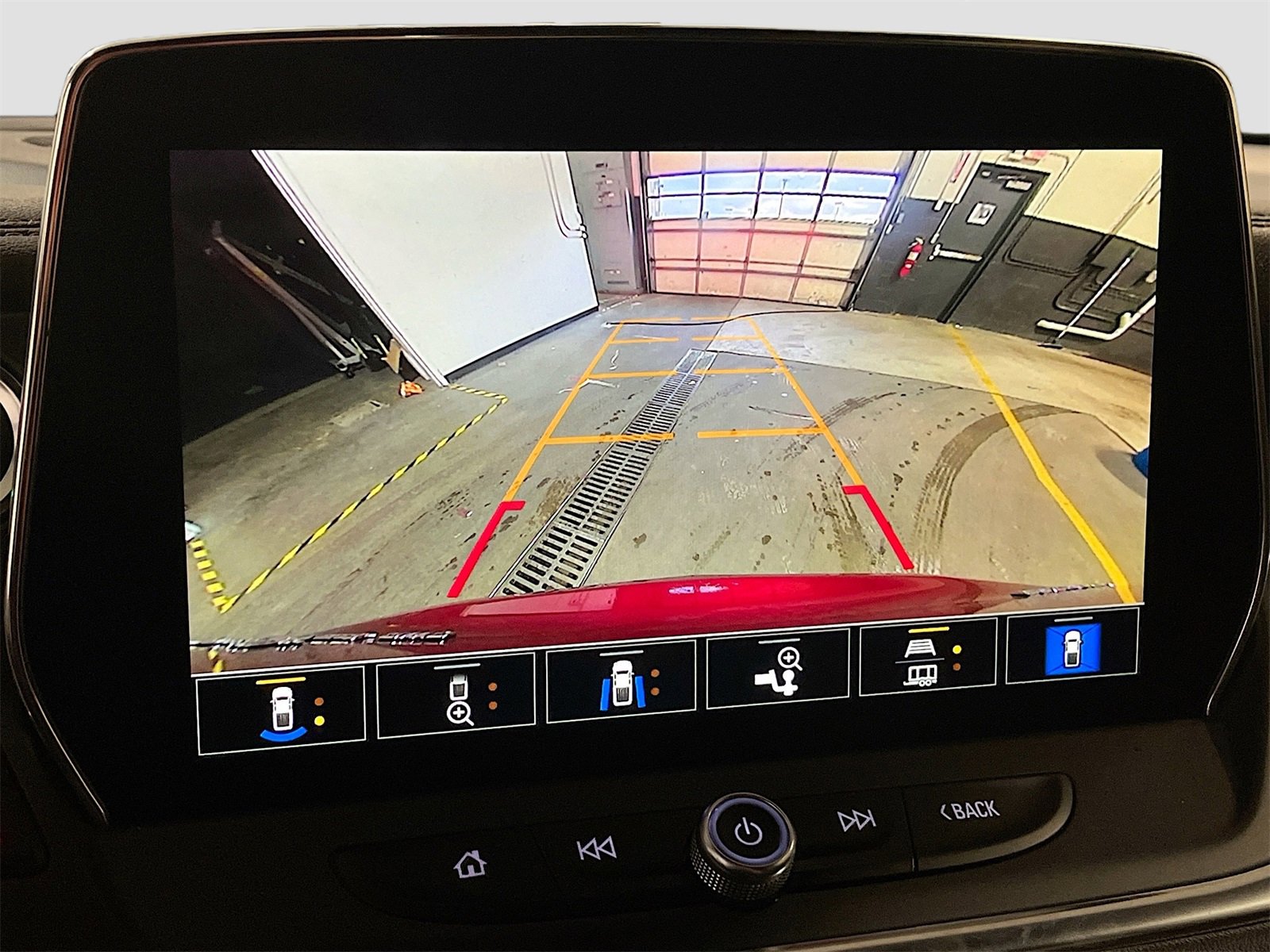 Used 2025 Chevrolet Blazer Premier w/ Driver Confidence II Package image 14