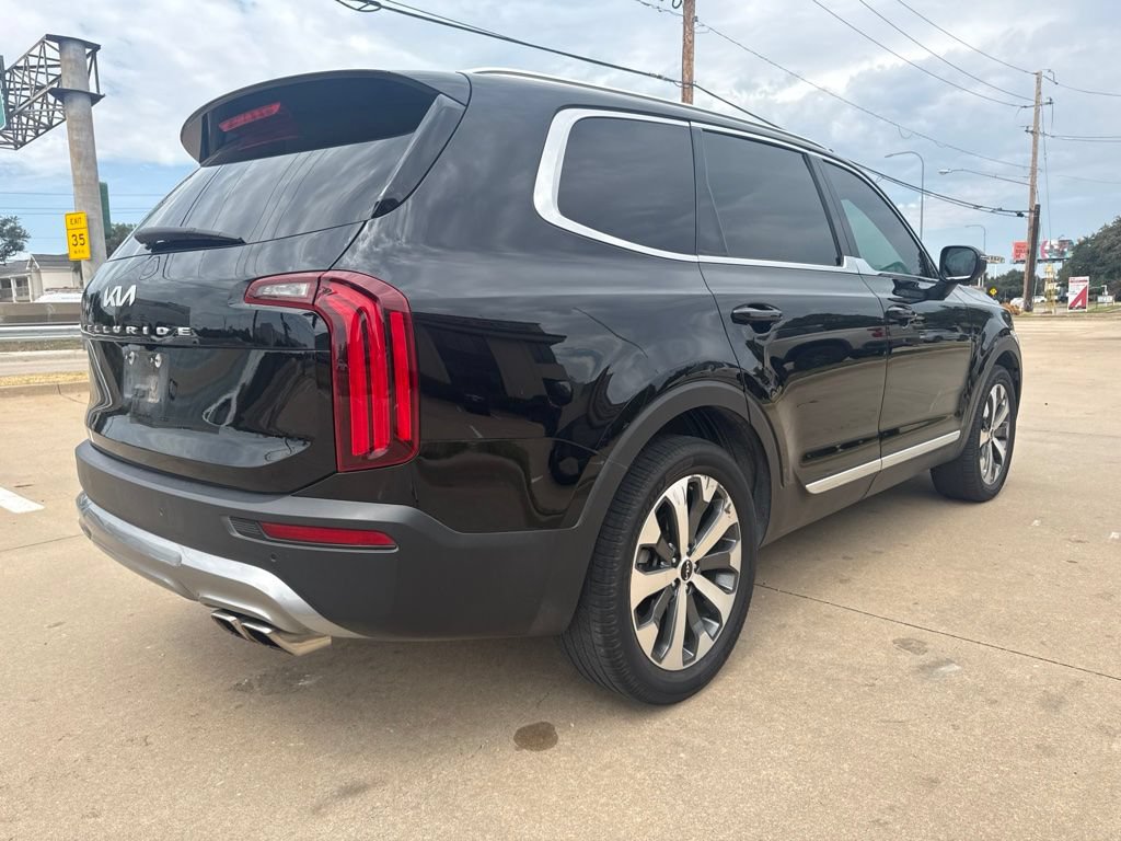 Used 2022 Kia Telluride EX w/ EX Premium Package FWD image 10