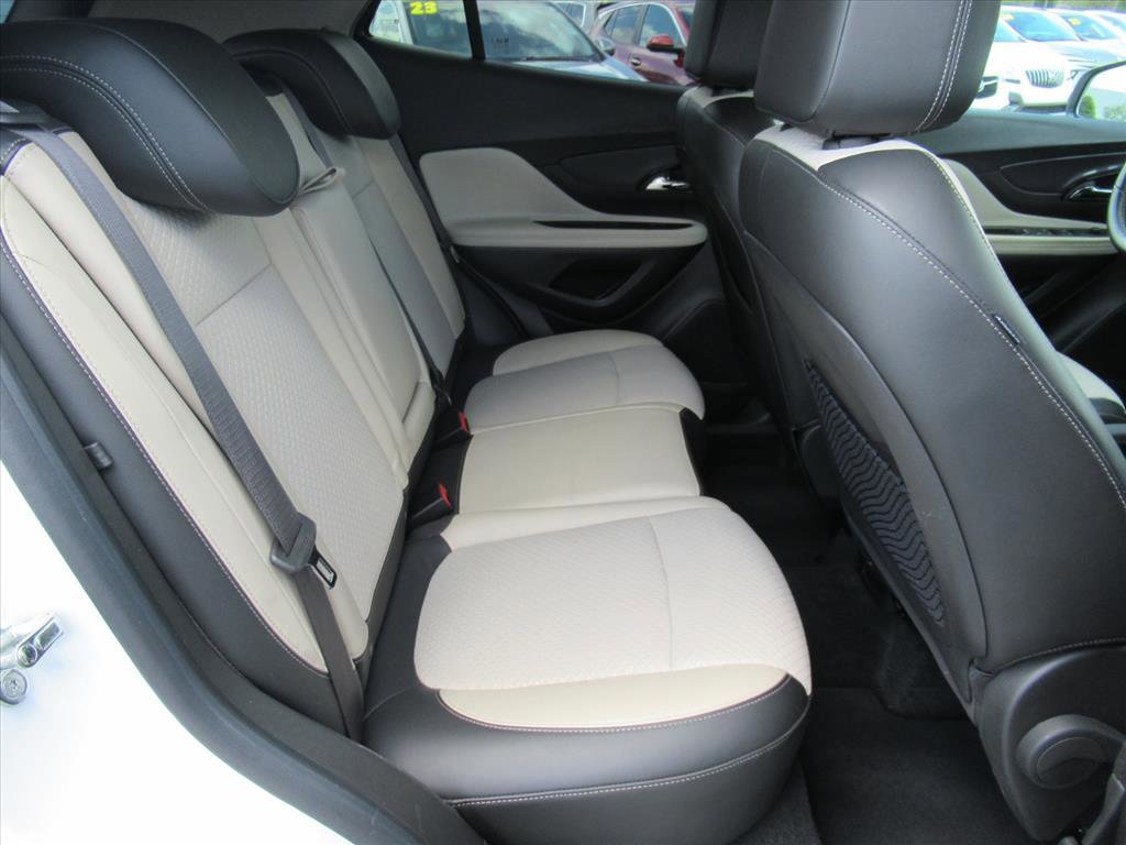 Used 2017 Buick Encore Preferred image 27