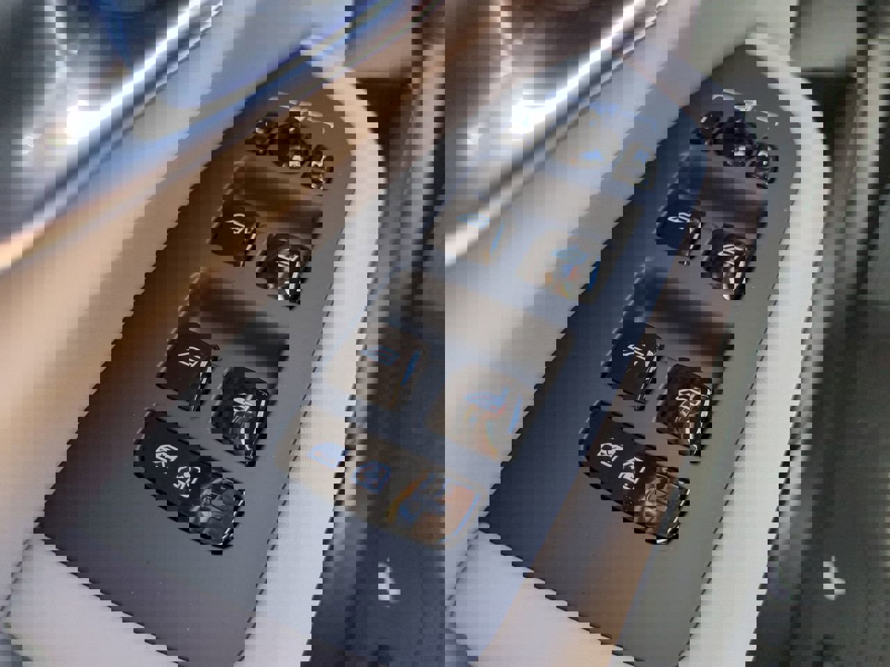 New 2026 Volvo XC90 B6 Ultra w/ Lounge Package image 23